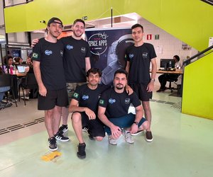 team_image.01:12:25.220066